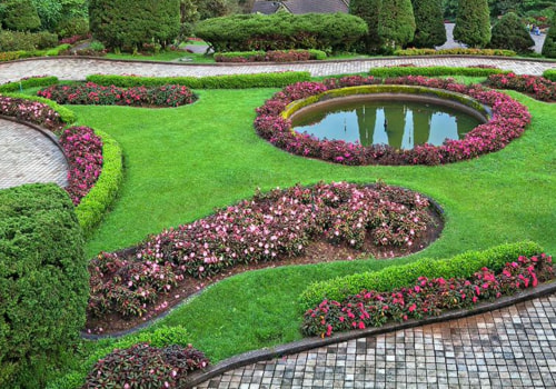 Modern Landscaping and Fencing Solutions for Large-Scale Landscaping Projects in Wellington